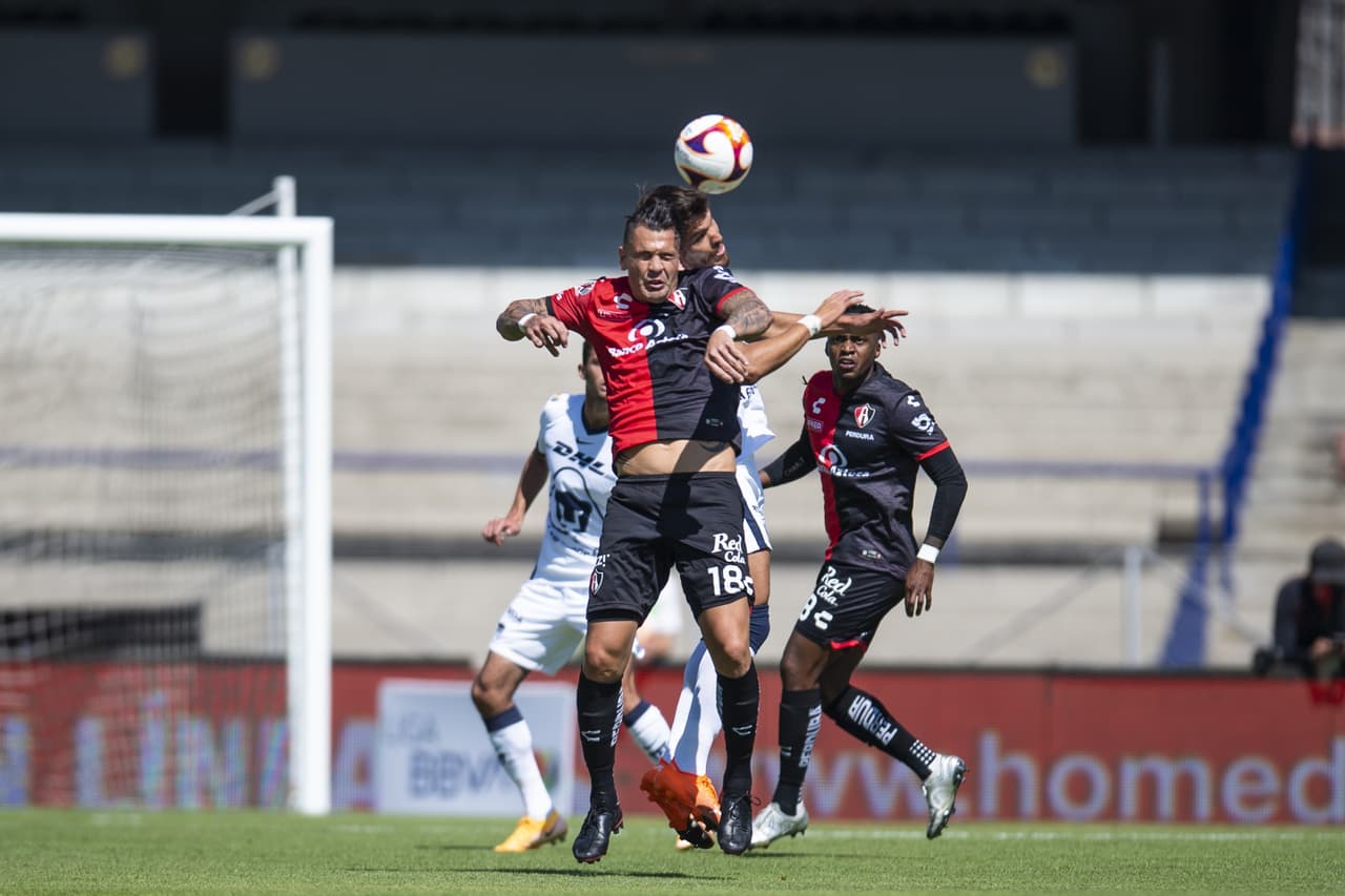 Se va sin goles el partido entre Pumas de la UNAM y Atlas, durante la Jornada 4 en el Estadio Olímpico Universitario. Atlas jugará contra Santos y Pumas se medirá ante Monterrey el próximo sábado en el Torneo Guard1anes 2021.