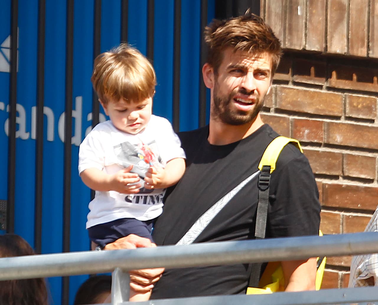 ¡Sasha es un bebé súper tierno!