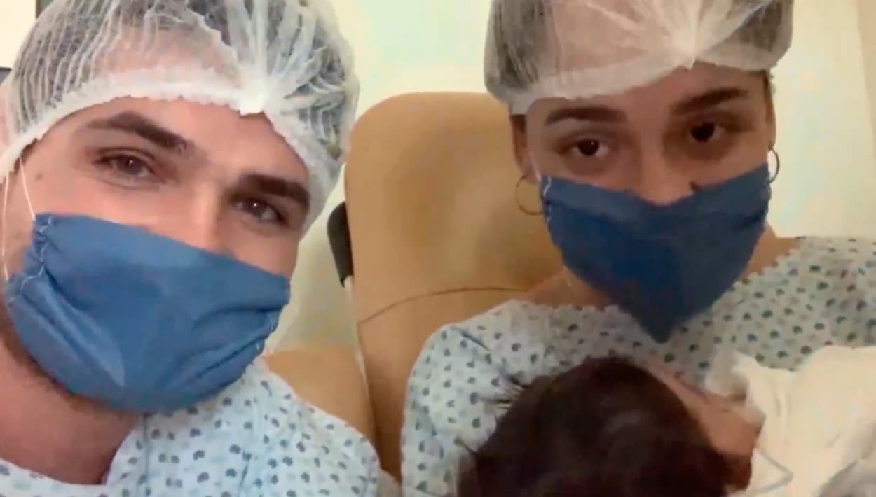 El pasado 3 de agosto se cumplió un año de la 
<b>muerte de Dante</b>, uno de los mellizos de 
<b>Ferdinando Valencia y Brenda Kellerman</b>.
<br>