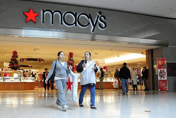 MACY'S- Uno de los almacenes más grandes de EU, Macy's, reportó que contratará temporalmente a unas 78,000 personas para realizar su campaña de ventas en las próximas fiestas navideñas en todo el país. La cifra es 4% mayor que en 2010.