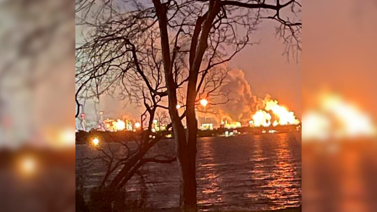 Al menos cuatro heridos tras "importante accidente industrial" en la planta de Exxon Mobil en Texas