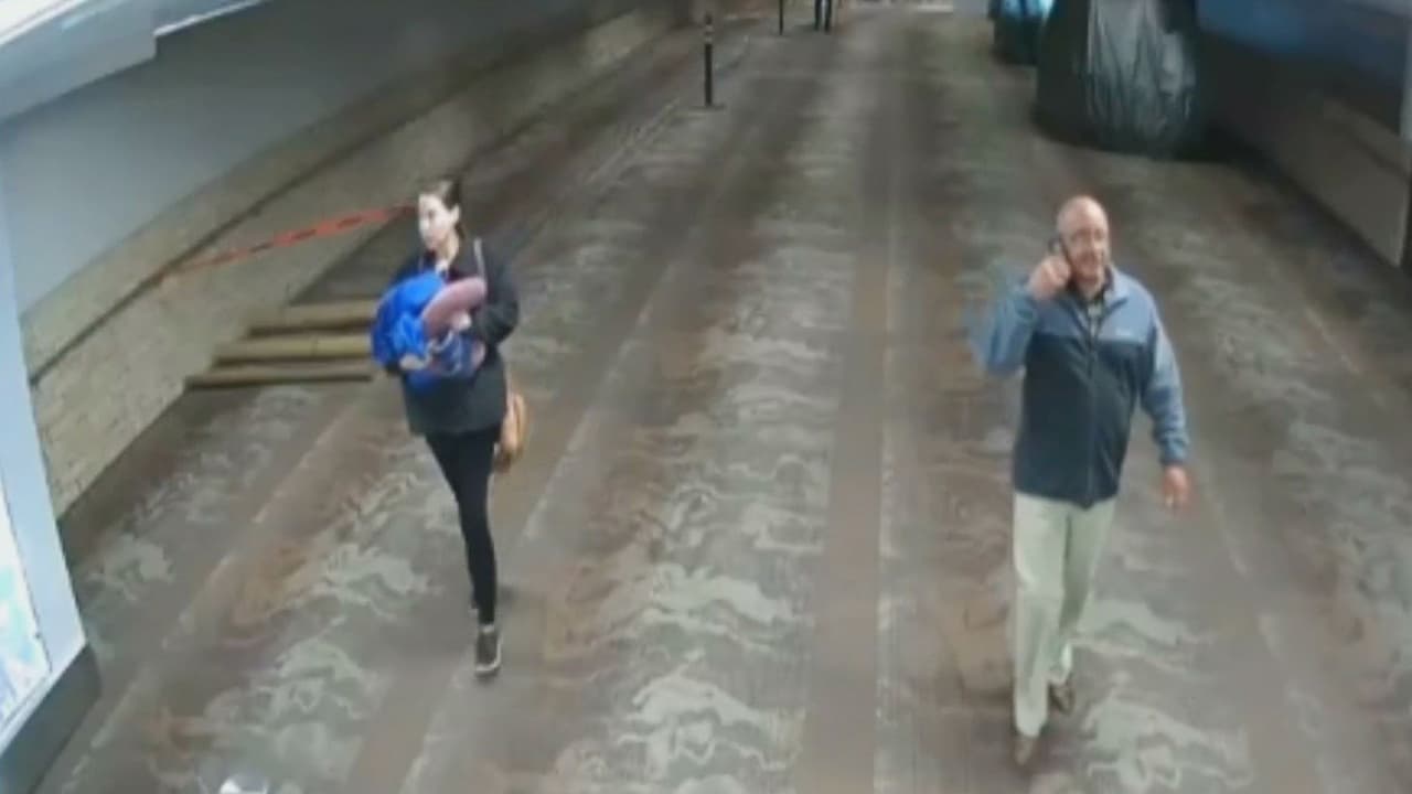 "Mi madre no sabía que estaba embarazada, ella es incapaz de cuidarme": nota junto a bebé abandonado en aeropuerto de Arizona