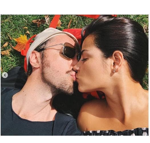 Maite y Koko iniciaron su relación en 2014, luego de que el músico chileno fuera el productor de 'Eclipse de luna', el primer material discográfico de Perroni como solista.