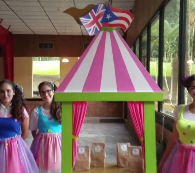 La hermosa Kamilia Thompson Colón nació el 27 de agosto de 2015 y su primer cumpleaños fue celebrado por todo lo alto. Su primer cumpleaños fue una fiesta por todo lo alto.