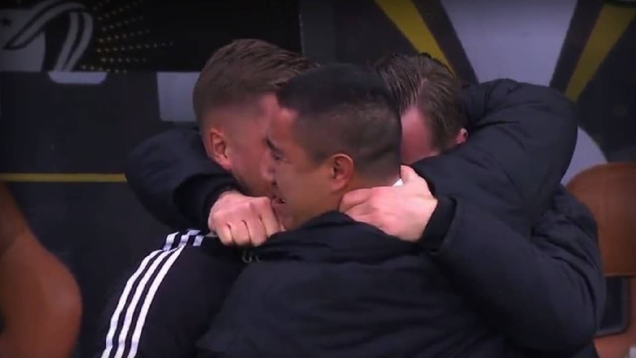 Efraín Juárez festeja entre lágrimas el campeonato en MLS