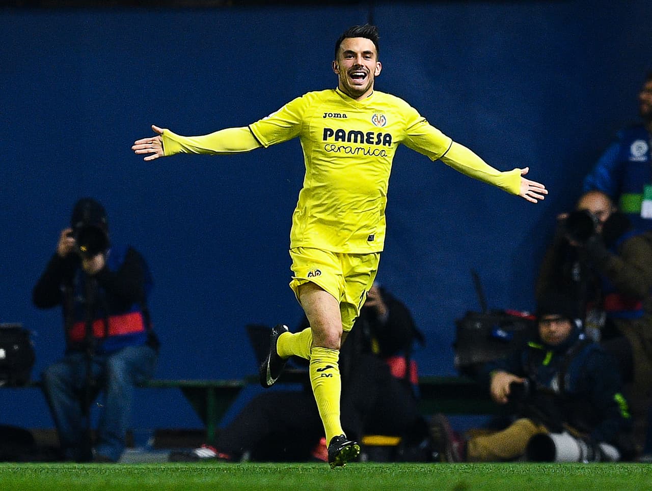 El Sporting C.P. podría sumar un jugador en estos días desde el fútbol de España. Se trata del italiano Nicola Sansone del Villarreal.