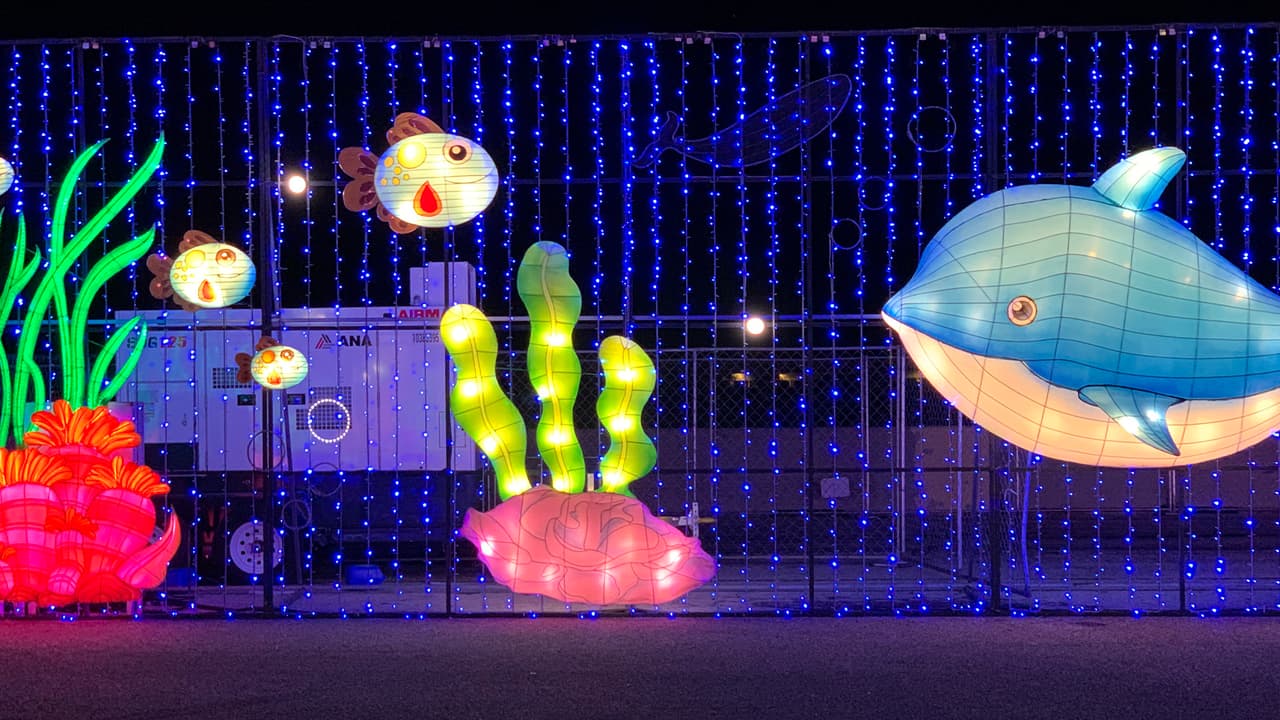 Tiene ocho diferentes secciones temáticas como esta de las criaturas que viven en el fondo del mar.