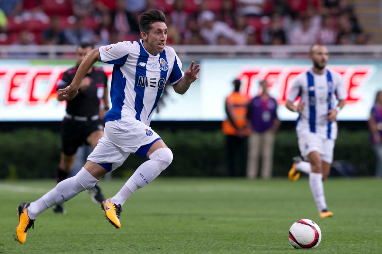 Herrera ha retomado en el segundo semestre de 2017 el protagonismo que lo caracteriza en Porto, al punto de ser el capitán del actual líder en Portugal.