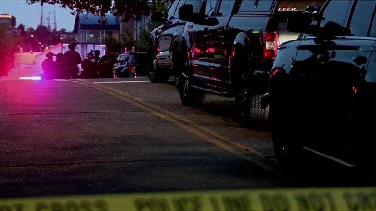 "Mi hermano murió en México debido a la violencia": El motivo detrás del hombre que ofreció su casa durante tiroteo en Seattle