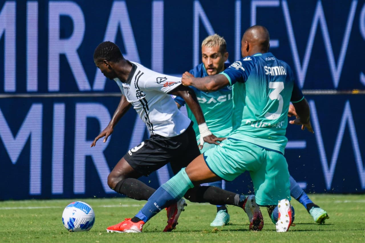 Udinese se lleva la victoria ya al final del partido contra Spezia tras la anotación deSamardzic al minuto 89', ganando 1-0 durante la Joranda 3 de la Serie A.