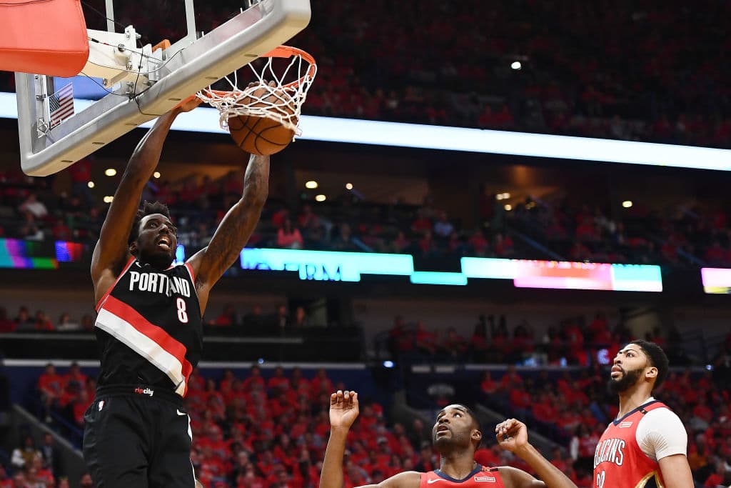 <b>Al-Farouq Aminu</b> sale de la organización de los Portland Trail Blazers para unirse al 
<b>Orlando Magic</b> en un pacto por tres temporadas y a razón de 29 millones de dólares.