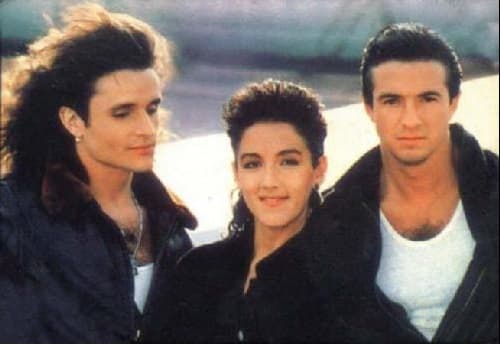 Mecano se separó en 1998, y desde ese entonces han surgido rumores de una reunión aunque eso ha sido descartado por sus ex integrantes, que ahora emprenden proyectos en solitario.