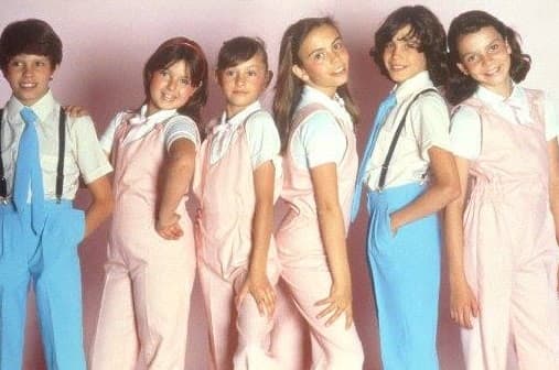 Timbiriche, a diferencia de Parchis, logró evolucionar como grupo infantil a adolescente y posteriormente juvenil.