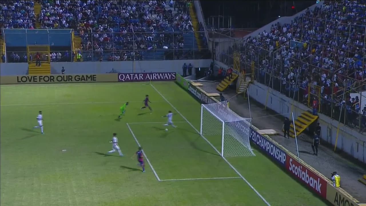 La 'H' es una coladera... Sullivan marca el 3-0 para Estados Unidos