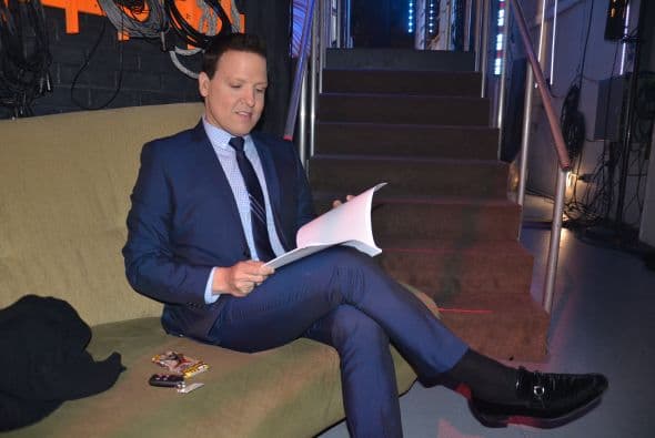 Esta fue la semana de los estudiosos, Raúl González no desaprovechó ningún momento para estudiar toda la información que compartiría con el público.