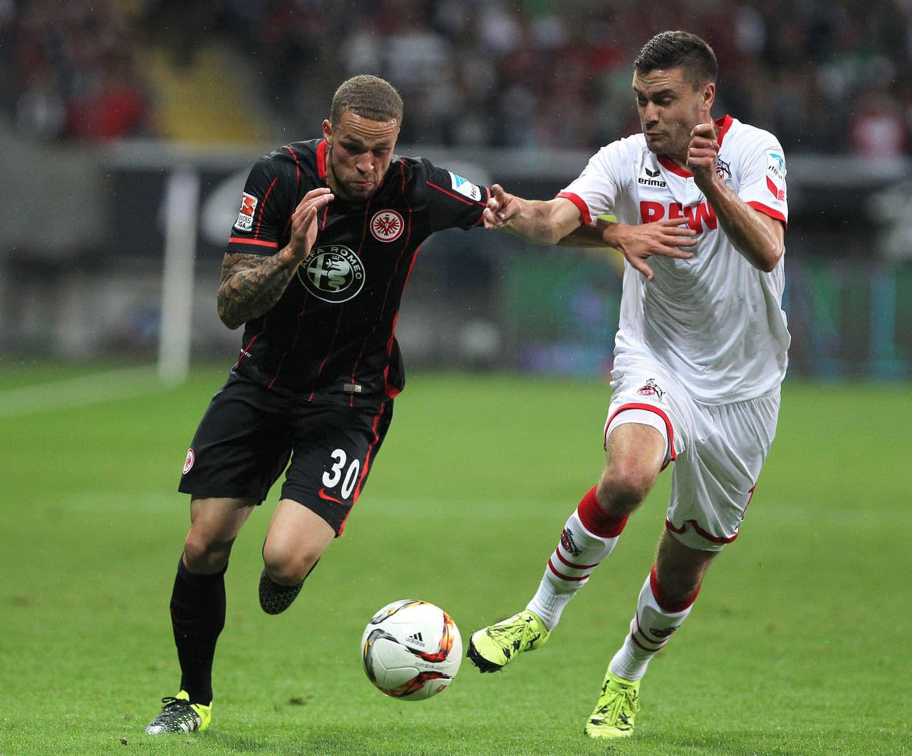 El Eintracht Frankfurt de Marco Fabián cayó como visitante 3-1 ante Colonia