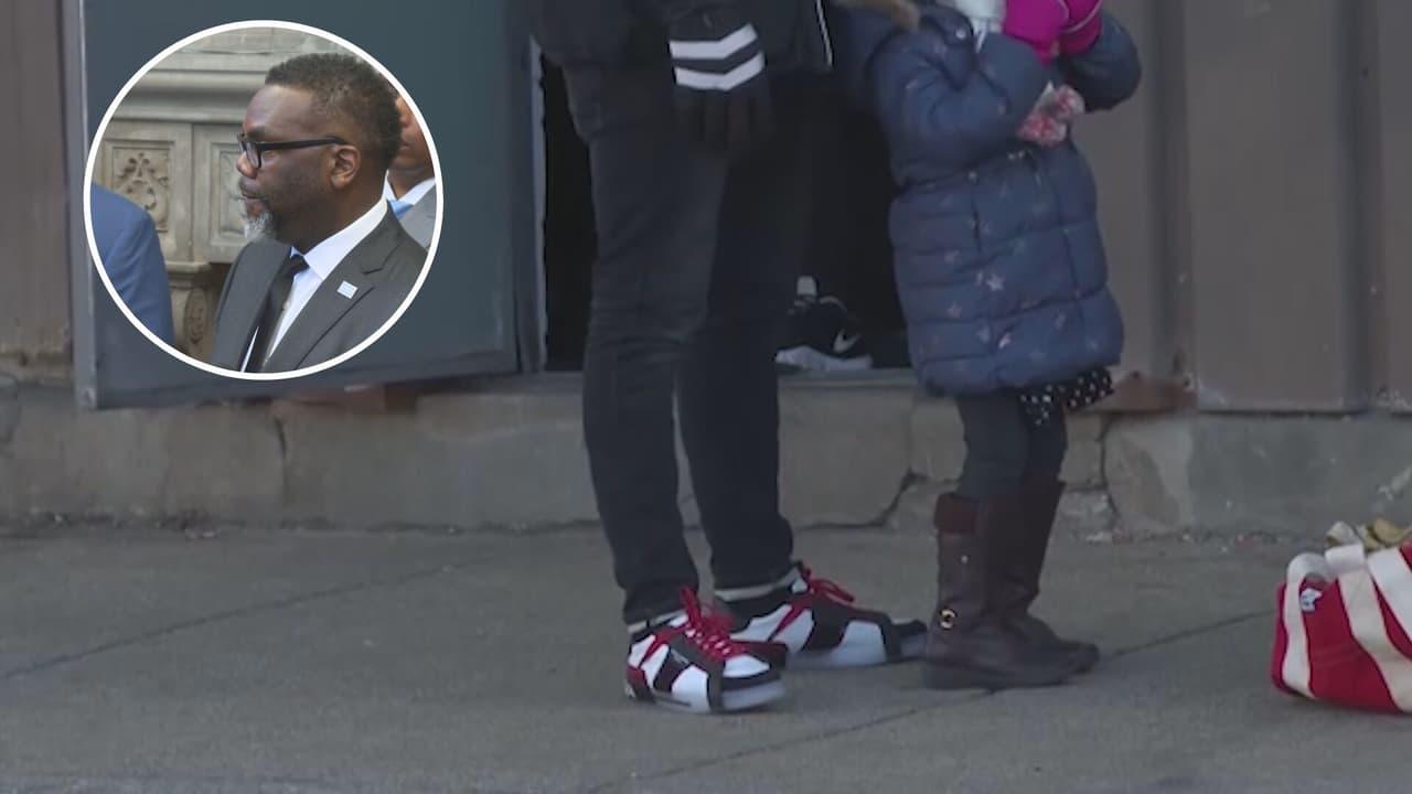 12 casos de sarampión en Chicago: alcalde afirma que migrantes no trajeron la enfermedad 