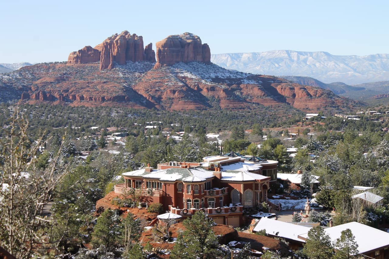 Panorámica de la conocida ''catedral" en las montañas de Sedona