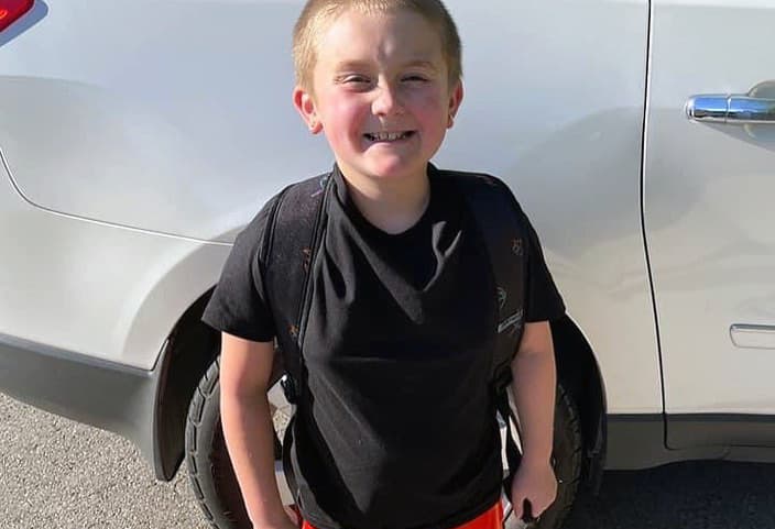 El pequeño Paxton de nueve años pasó más de 10 minutos atrapado dentro de un auto en el fondo del lago Smith and Morehouse, en Utah.