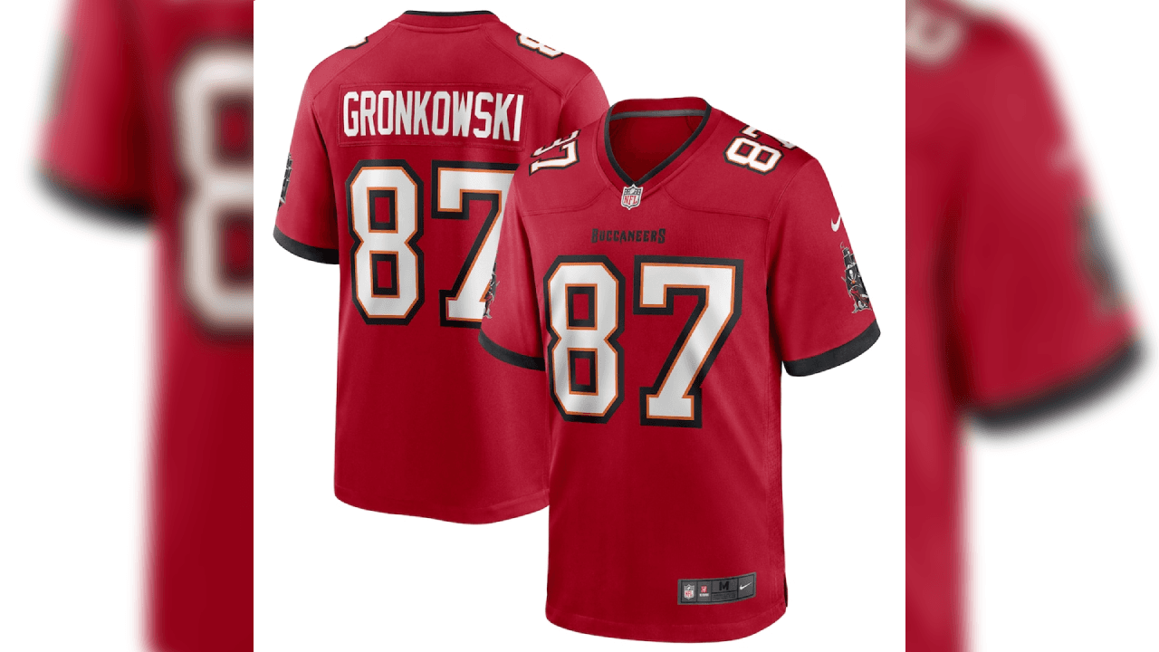 <b>9.- Gronkowski (Jersey Red)</b>
<br>Maravilloso se verá Gronkowski en su regreso a los emparrllados luego de un año ausente.