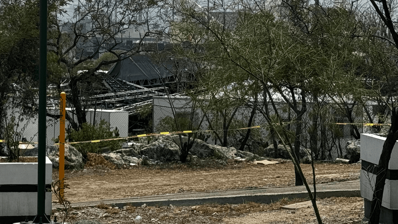 Este fue el escenario que cayó directamente sobre las personas.