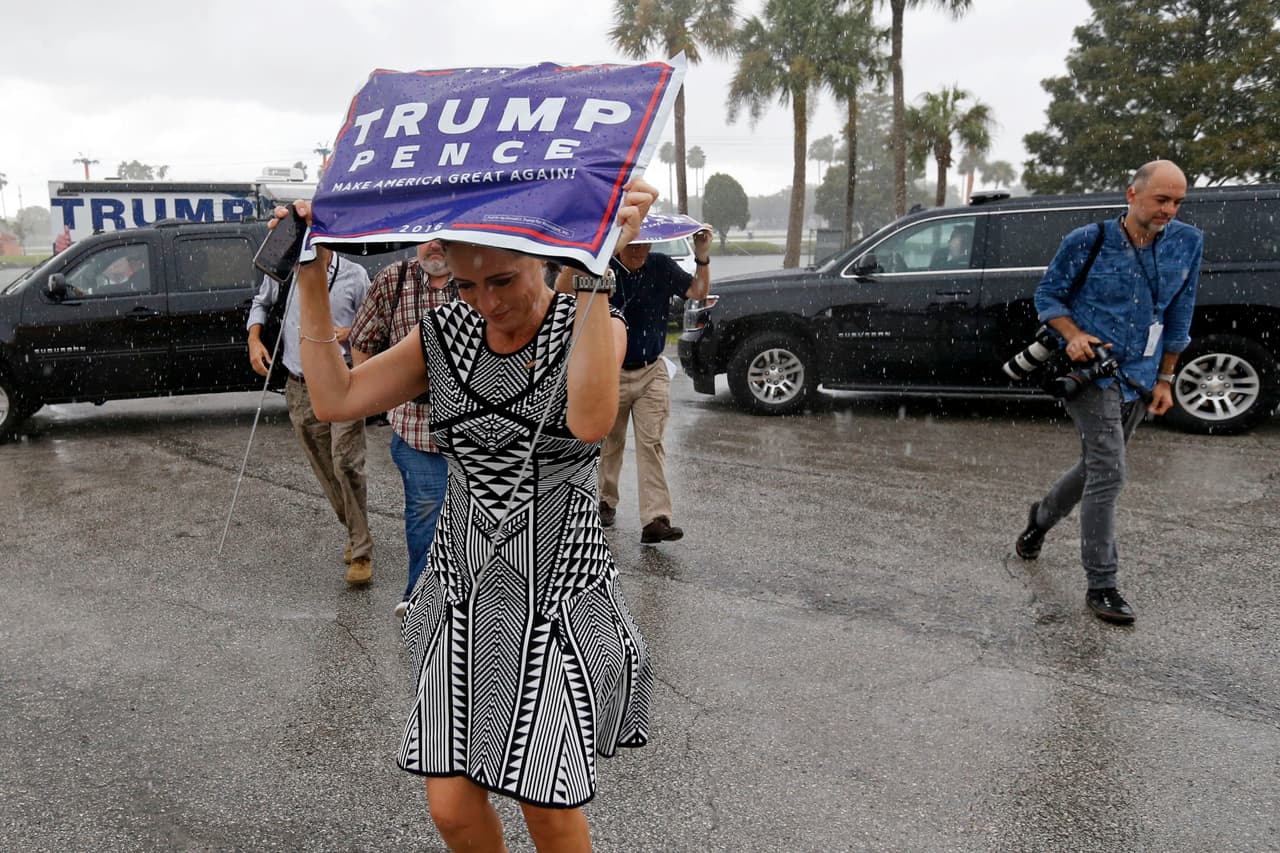 El 'nuevo Trump' celebra en Tampa uno de sus mítines más desolados