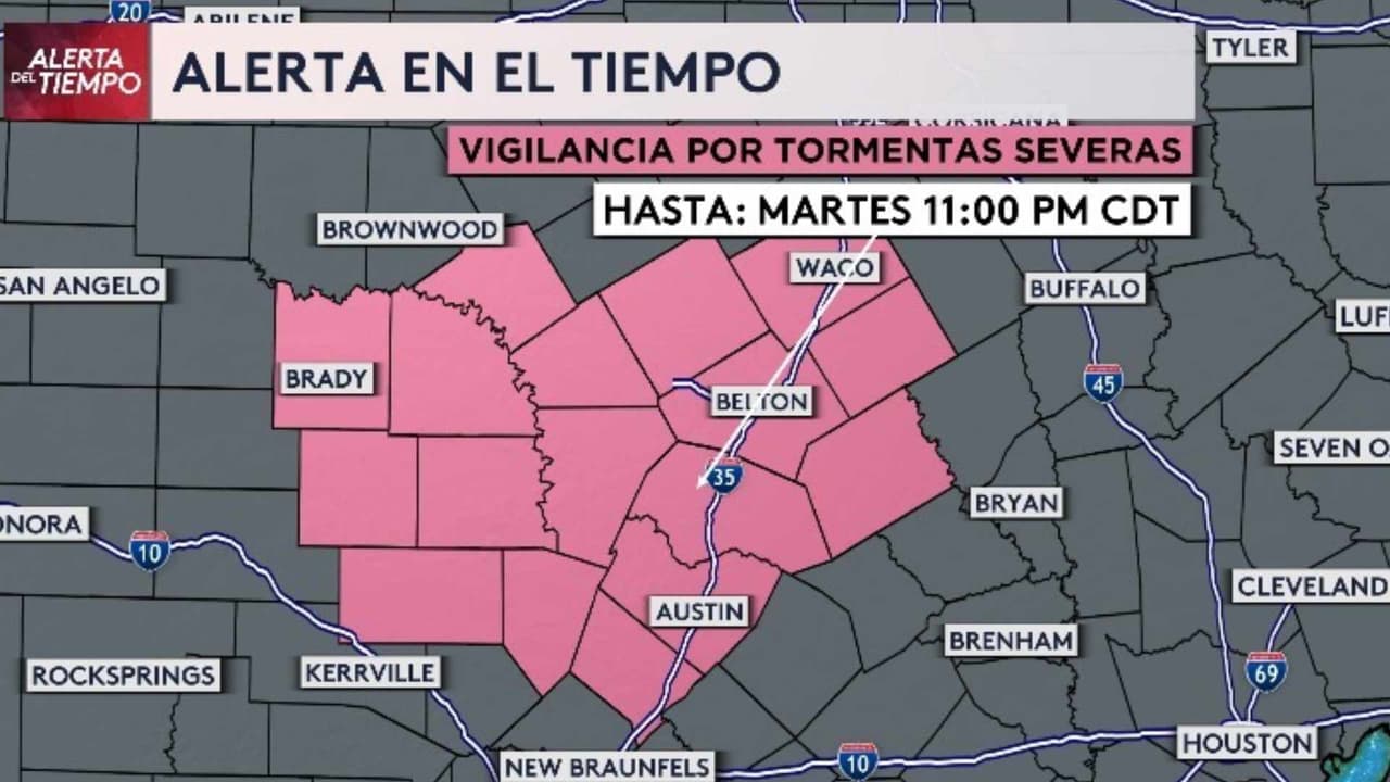 De acuerdo con el pronóstico, la lluvia será intensa en lo que resta de jornada de este martes, con acumulados de más de una pulgada de granizo. Se espera además que las tormentas se extiendan hasta la madrugada del miércoles, por lo que habrá un vigilancia por posibles tornados.