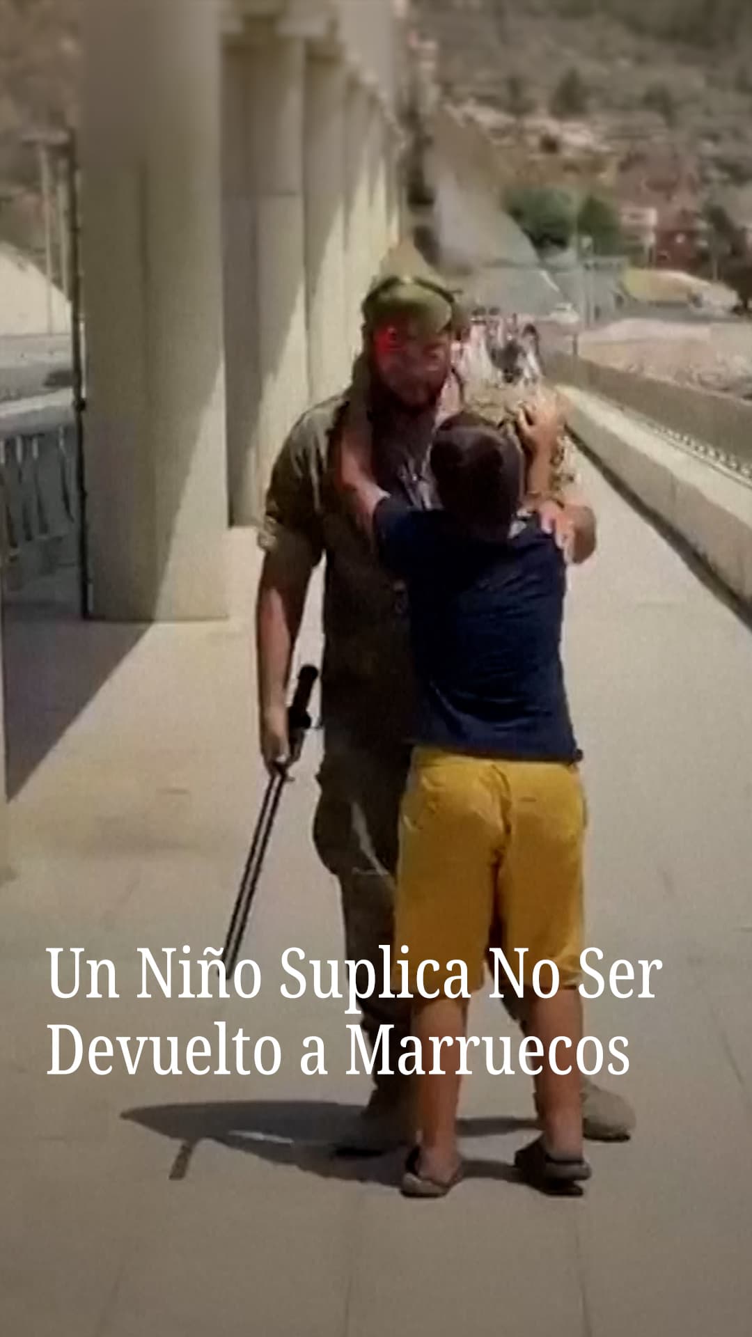 Un niño suplica no ser devuelto a Marruecos