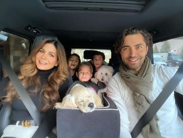 Patricia Manterola y su familia