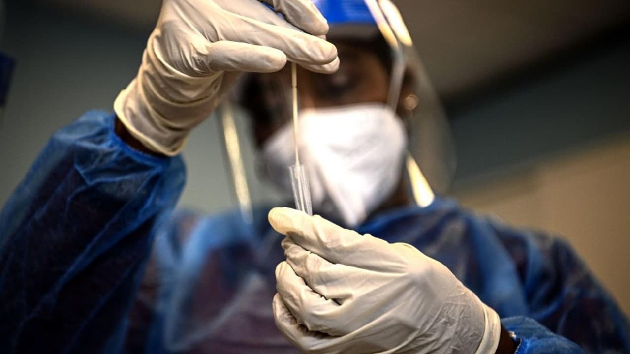 Vecinos de barrios como La Villita registran incremento en contagios de covid