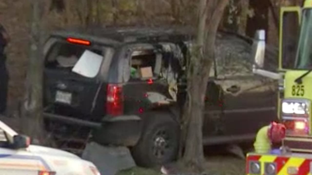 La víctima iba en un SUV negro y manejaba de forma agresiva, frenando frente a otros conductores, de acuerdo con el sheriff González.