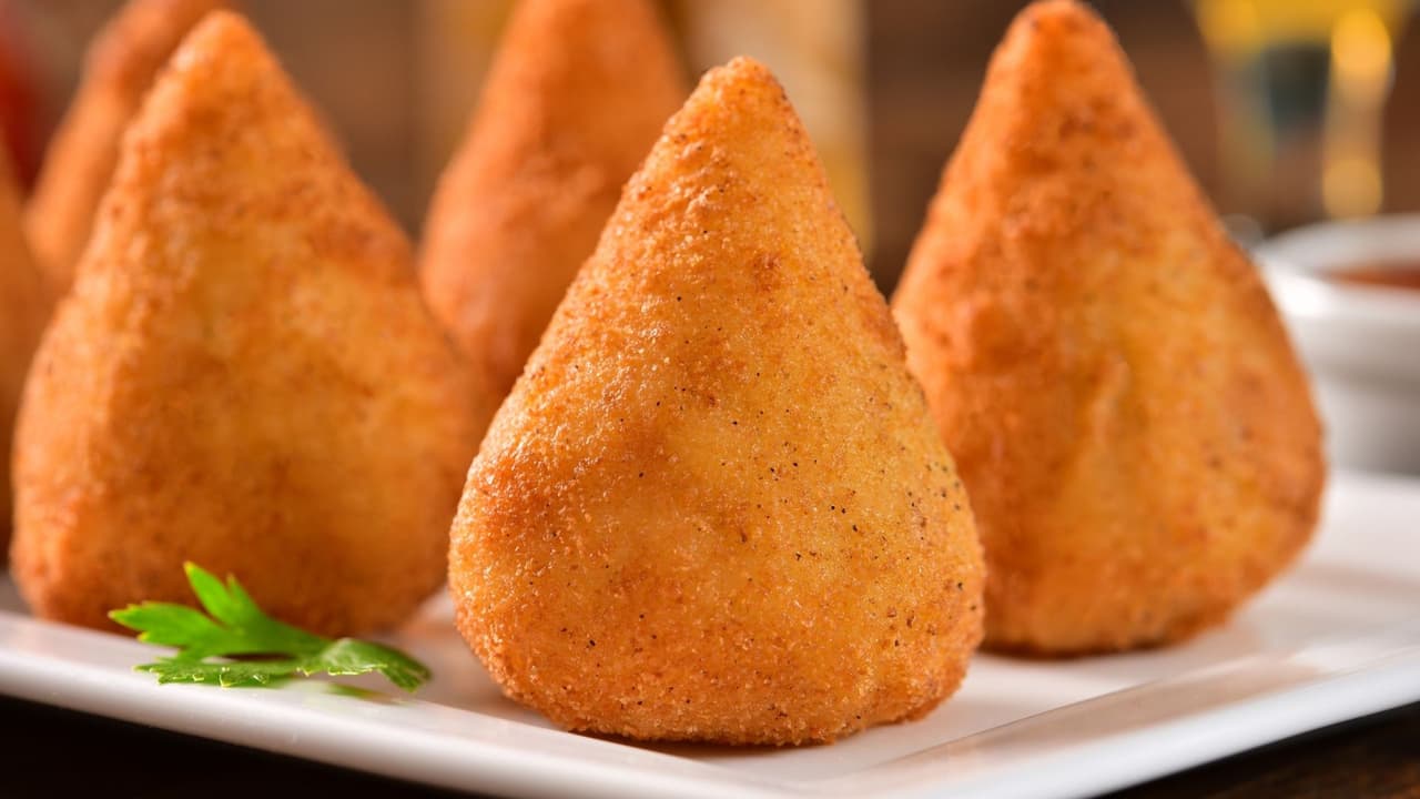 Coxinha assada é fácil de preparar e mais saudável