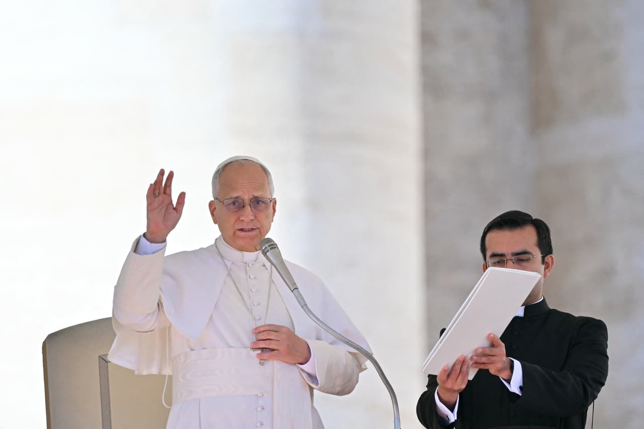 El Papa XIV pide que inmigrantes detenidos en centro de ICE de Broadview reciban la comunión