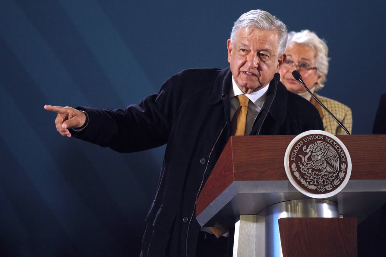 AMLO reconoce que "al parecer sí hubo ajusticiamiento" tras video de militares que aparentemente disparan contra supuestos narcos