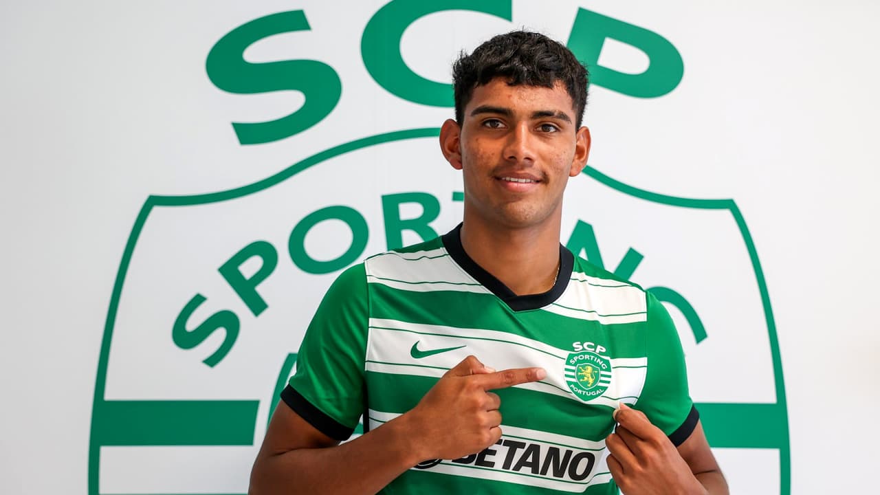 Sporting Lisboa anuncia el fichaje del mexicano Jesús Alcantar