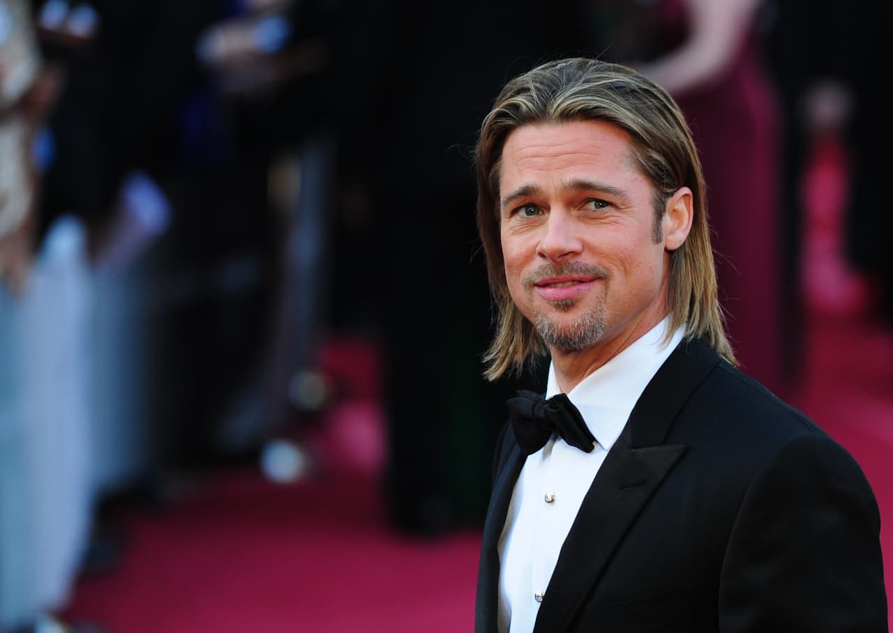 Brad Pitt es otra de las luminarias que se parecen a nuestro conductor, ¿lo dudas?