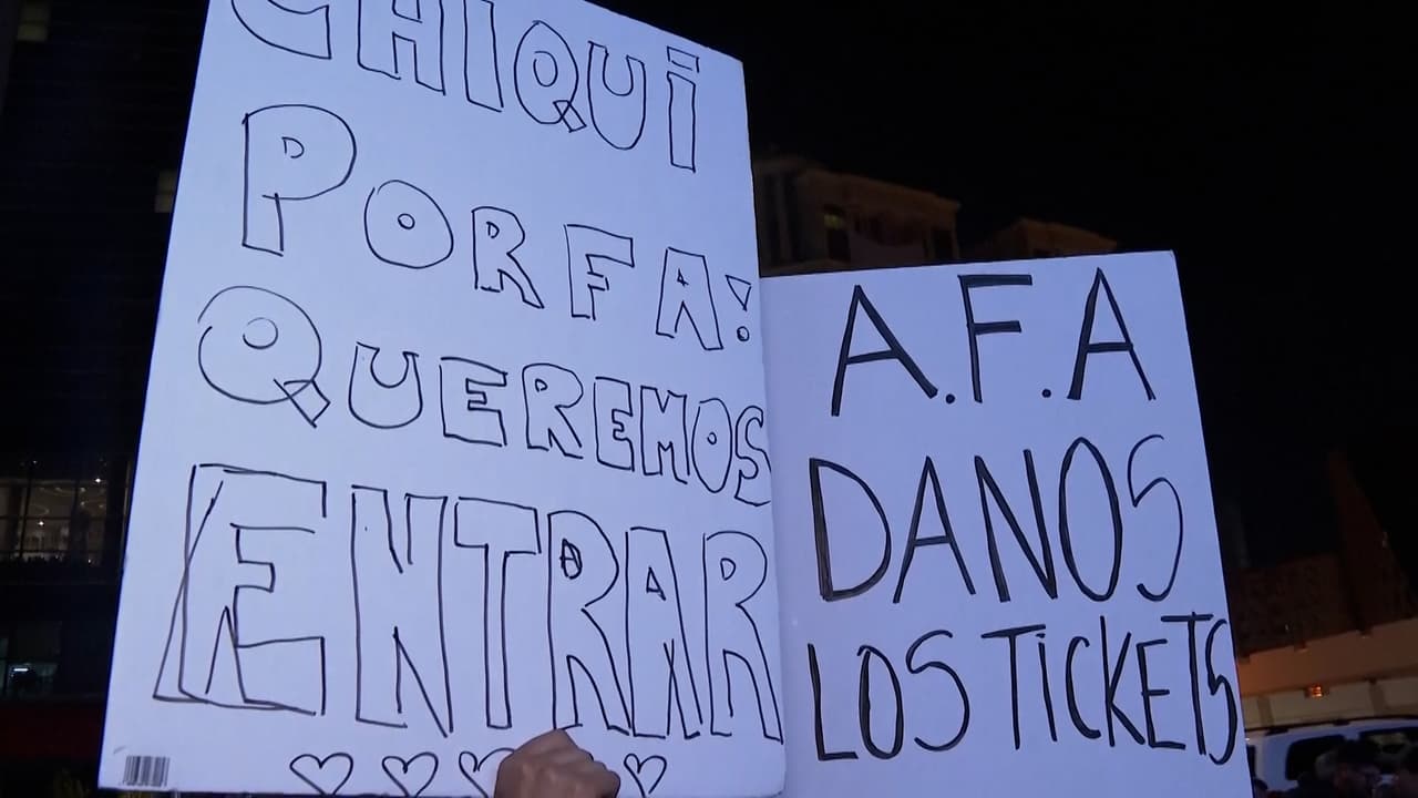 Fans argentinos protestan contra la AFA: “¡Boletos a precio original!”