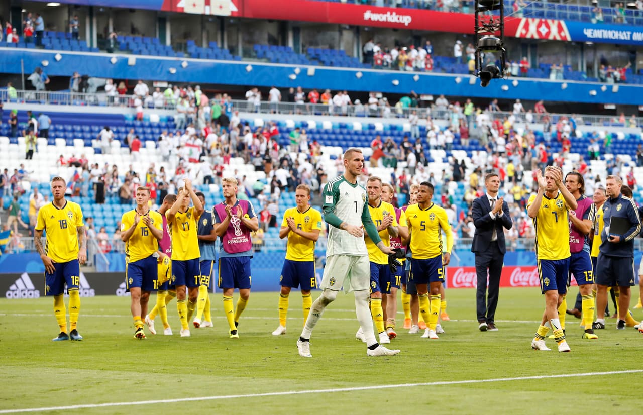 Rusia-Suecia, por el grupo 2 de la Liga B de la UEFA Nations League. Jueves, (1:45 p.m. en México, 2:45 p.m. en Miami).