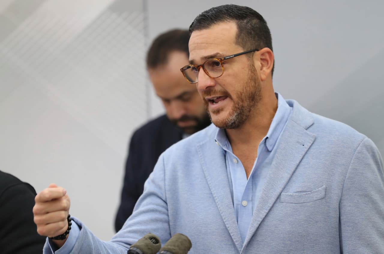 Exsecretario de Vivienda asegura que la gobernadora sabía acerca del almacén de Ponce