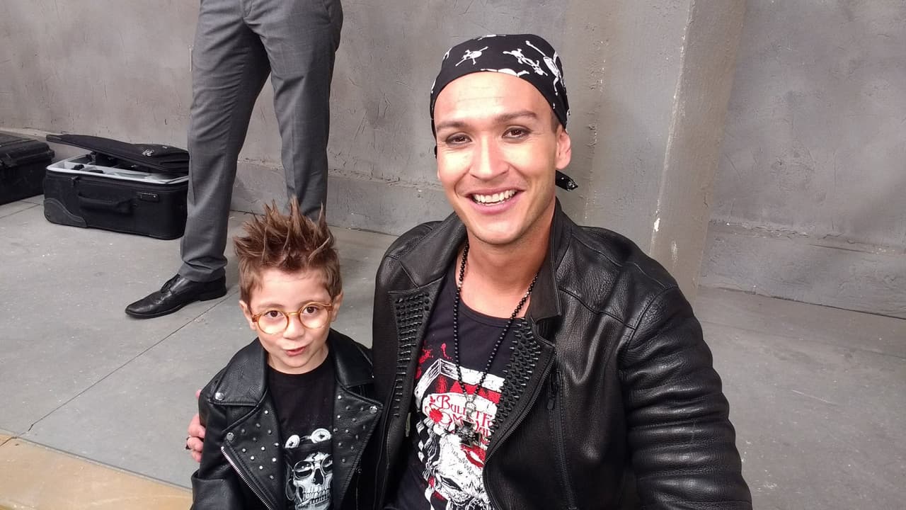 El 'Morris' y su papá son los vecinos más rudos del edificio.