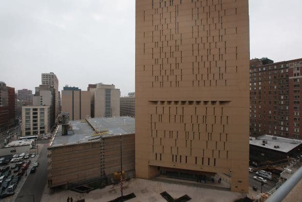 Tras doce ejecuciones en su historia ILLINOIS abolió la pena capital el 11 de julio de 2011 al entrar en vigor la ley que, además, conmutó por cadena perpetua las sentencias de 15 condenados a muerte, uno de ellos hispano.