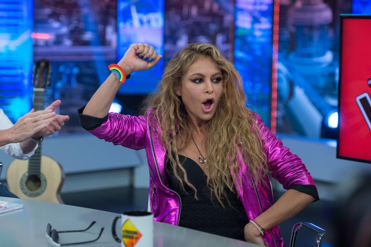 En cuanto al título de su disco, 'Deseo', expuso que el suyo es vivir en un mundo donde "no existan fronteras, que todos seamos iguales".