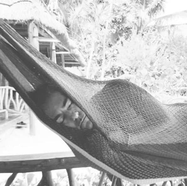 Raúl es fan de las hamacas. ¡Nos da envidia lo agusto que se ve descansando!.