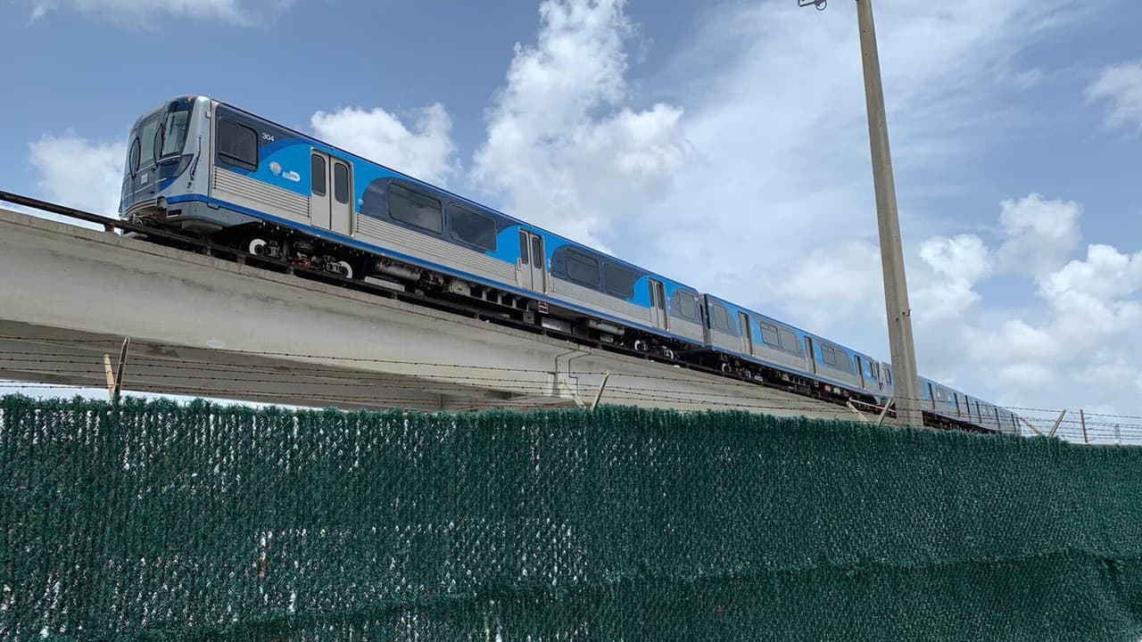 Sal con tiempo si usas el Metrorail en Miami-Dade, anuncian retrasos por falta de personal
