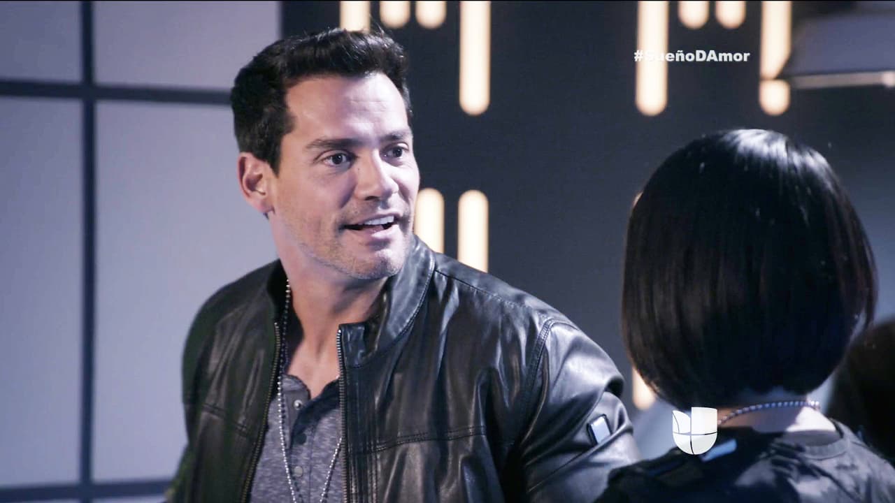 ¡Milagro! Ricardo no puede creer que sigas con vida después de recibir este disparo.