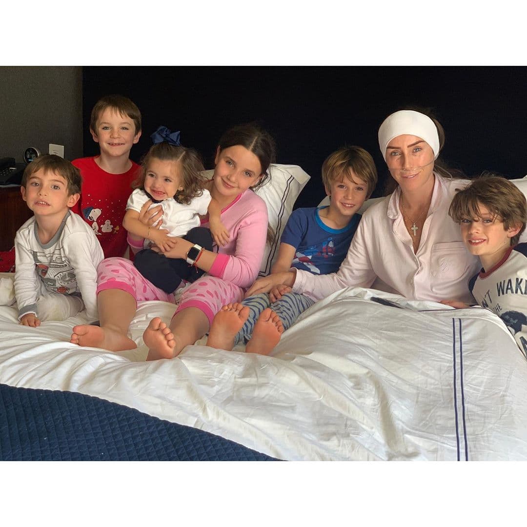 Actualmente, Inés Gómez Mont se está recuperando luego de haberse sometido a una segunda operación en la cabeza, debido a que en 2017, le fue diagnosticado un tumor en el cerebro, de acuerdo al sitio Las Estrellas.