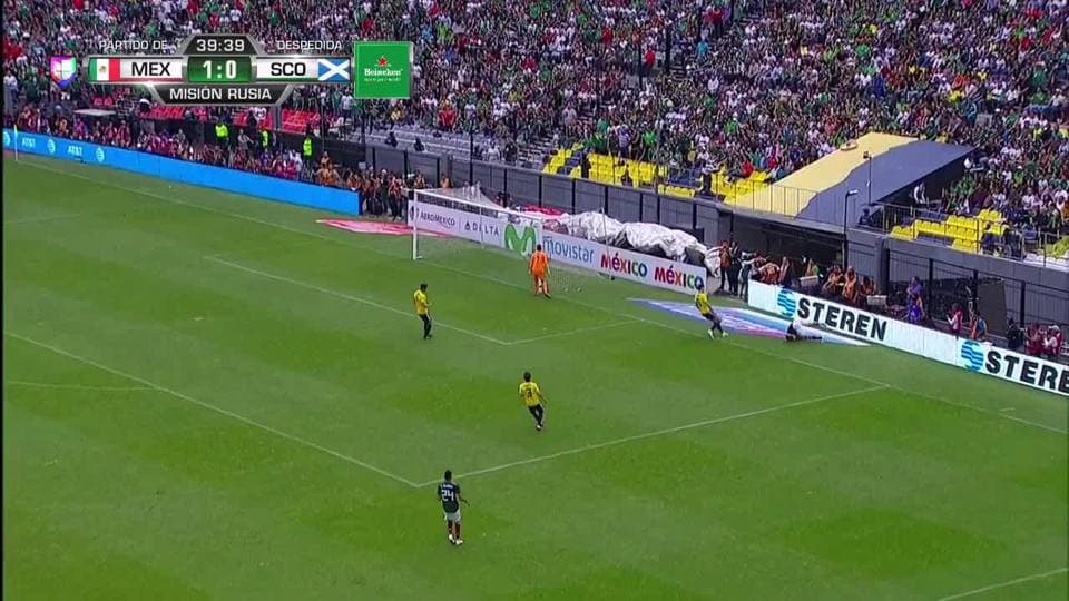 Tiro desviado de ${PLAYER}