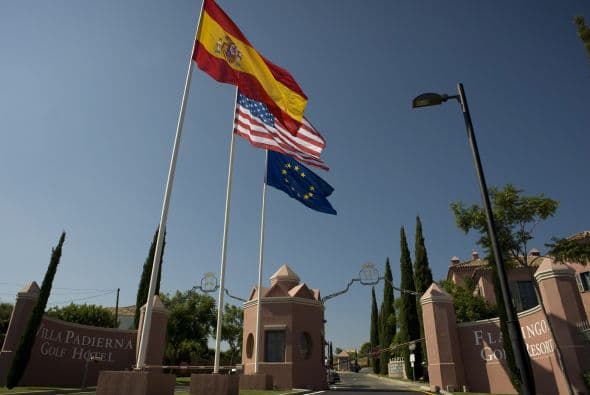 De acuerdo con el grupo "Judicial Watch", de corte conservador, el viaje de vacaciones de la primera dama fue "de al menos 467,585 dólares".