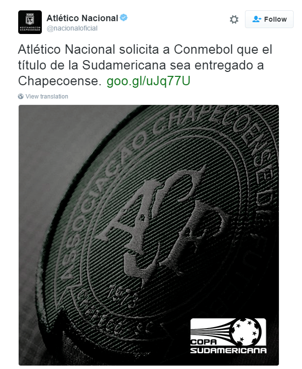 Luego de darse a conocer el accidente, el Atlético Nacional ofreció el título de la Copa Sudamericana al Chapecoense.