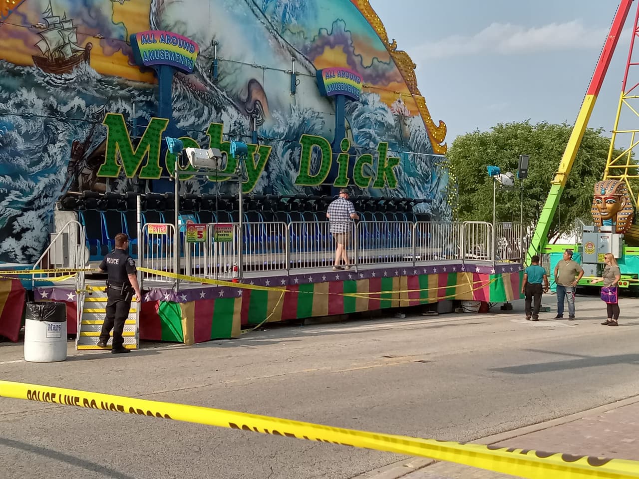 Todas las atracciones del parque de diversiones fueron cerradas después del incidente que se produjo el pasado domingo 16 de julio, aproximadamente a las 2:30 de la tarde.
